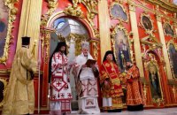 В отреставрированной Андреевской церкви состоялось первое богослужение