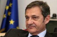 ВБ и ЕС прекратили в Украине финансирование проектов по госзакупкам 