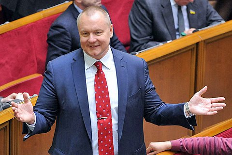 Рада отобрала мандат у нардепа Артеменко