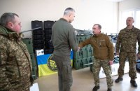 Бригада "Рубіж" НГУ за кошти столичної громади купила тисячу дронів, сотні радіостанцій, приціли і РЕБ