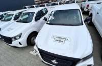 Фонд “Повернись живим” закупив для ЗСУ ще 15 пікапів 