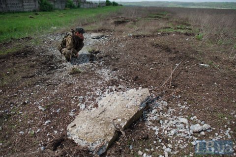 Военные насчитали 11 обстрелов за день