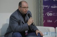 Валерий Калныш уходит с "Радио НВ", а сама радиостанция сменит формат с 1 июля