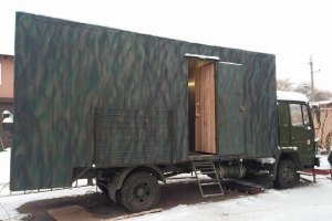 Передвижная солдатская баня "Мойдодыр" сломалась, волонтеры просят помочь с ремонтом