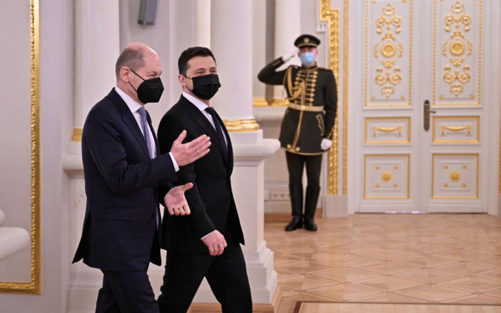 "Ми не можемо дозволити Путіну виграти цю війну", – Шольц
