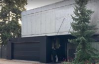 ​У Празі сталася пожежа біля будинку власника збройової компанії STV Group. Поліція не виключає підпал