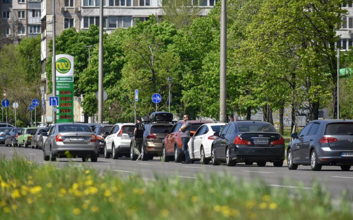 До конца месяца Украина может получить 350-360 тысяч тонн горючего, - Свириденко