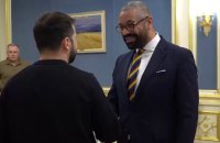 Зеленський зустрівся із головою МЗС Великої Британії Джеймсом Клеверлі