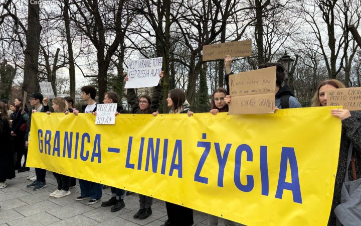 У Варшаві відбувся протест через блокаду польсько-українського кордону