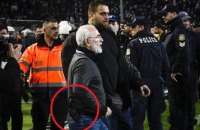 ​Российский бизнесмен Саввиди с пистолетом прервал футбольный матч в Греции