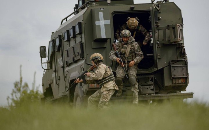 Нацгвардійці утримали ключові позиції на декількох напрямках і не допустили втрату територій