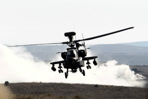 На западе Японии после крушения вертолета начался пожар в жилом районе