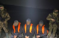 По $4000 за екстрім: троє закарпатців зібралися переплисти Тису