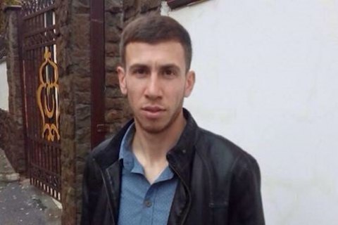Сотрудники ФСБ вывезли крымского татарина в поле и заставили рыть себе могилу