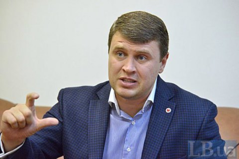 "Батькивщина" готовит иски в суды всех инстанций, в том числе в КС, чтобы остановить рынок земли