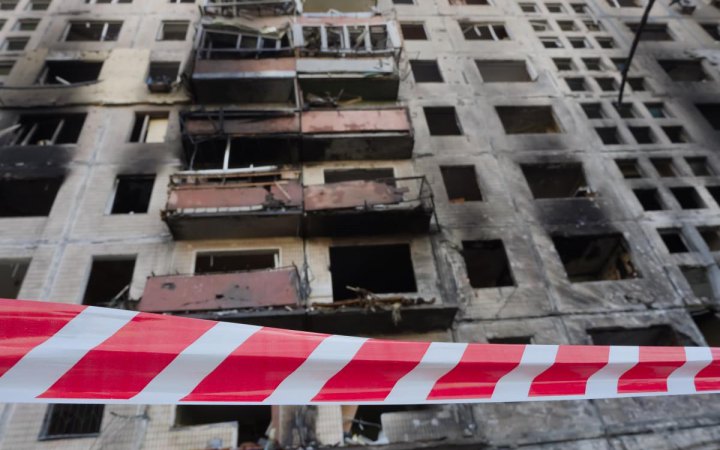 ​Окупанти в Маріуполі готуються зносити будинки, які постраждали від їхніх обстрілів