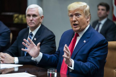 Трамп распорядился ввести санкции против стран, которые не эвакуируют своих граждан из США