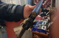 В Харьковской области семья отбилась от вооруженного обрезом грабителя