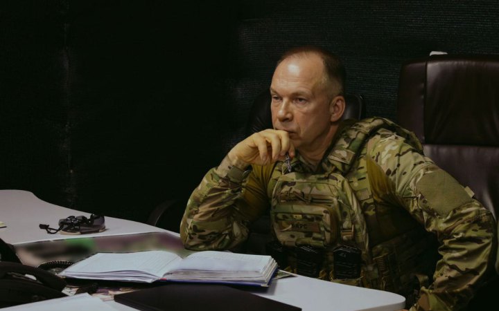 На підступах до Часового Яру тривають інтенсивні бої, – Сирський