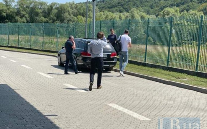 Корбан після анулювання громадянства поїхав до Лондона і готує позови в міжнародні суди