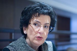 Бурджанадзе решила защитить Тимошенко