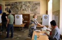 Армяне голосуют на досрочных парламентских выборах