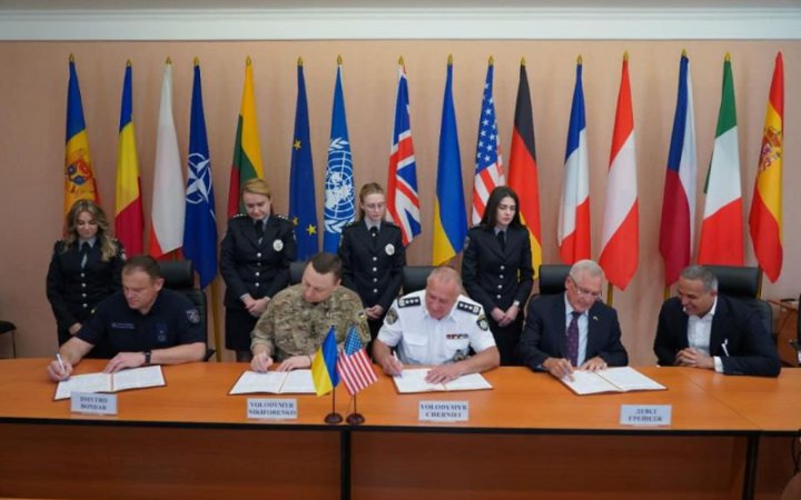 Американські експерти з розмінування навчатимуть українських спеціалістів