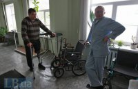 Руки для героев