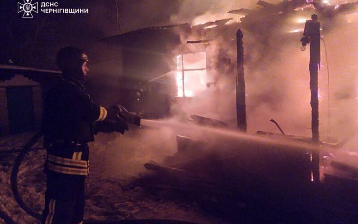 Минулої доби ворог пошкодив на Чернігівщині будинки та авто