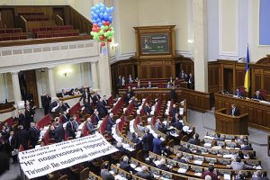 Оппозиция может увеличить свои шансы на победу, только заинтересовав юго-восток страны – эксперт