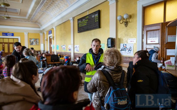 ​Переселенці, які виїхали на Рівненщину, повертаються в деокуповані міста