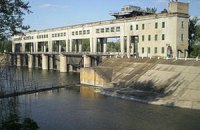 Електромонтер загинув через влучення снаряда в насосну станцію на Донбасі