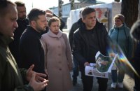 Зеленський відвідав село Ягідне на Чернігівщині у третю річницю звільнення регіону від російських окупантів