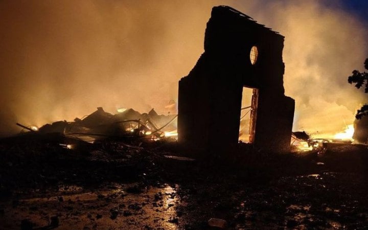 ​На кіностудії Довженка через атаку Росії знищена найстаріша костюмна колекція  