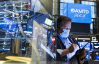 Индекс S&P 500 растет после наибольшего за год падения 