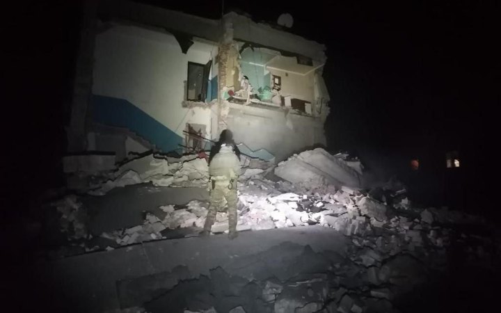 Росіяни скинули авіабомби на багатоповерхівку в Нью-Йорку: під завалами п'ятеро людей