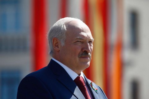Лукашенко присвоил звание генерал-майора своему старшему сыну 