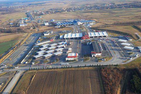 Пункт пропуску "Краковець" оновлять за рахунок кредиту від Польщі