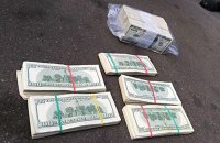 Справу спійманої на хабарі $150 тис. чиновниці Мінагрополітики відправили до суду