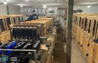 СБУ ліквідувала підпільну криптоферму, яка викрадала електроенергію на прифронтових територіях