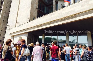 Дончане снова вышли на антивоенный митинг 