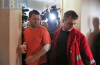 Насіров почав пересуватися сам після трьох днів на ношах