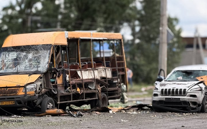 Окупанти скинули три авіабомби по Зарічному району Сум (оновлено)