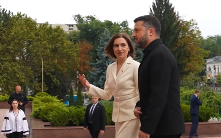 Зеленський прибув до Кишенева на День незалежності Молдови (оновлено) 