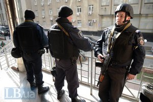 При обыске в ГАИ прокуратура нашла, что искала