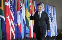 Сі Цзіньпін на переговорах з Макроном і Байденом підтвердив позицію недопущення використання ядерної зброї