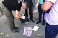 Завкафедрой харьковского вуза вымогал у коллеги 380 тыс. гривен взятки