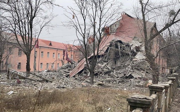 Росіяни обстріляли ракетами Краматорськ: є влучання у школу-інтернат (оновлено) 