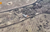 Залужний показав, як гаубиця L119 знищує озброєння росіян
