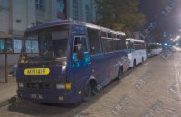В Киев стягивают автобусы с милицией
